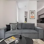 Stylish Ideal For Remote Work By Renters Apartment *