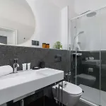 Apartment Stylish Ideal For Remote Work By Renters Katowice