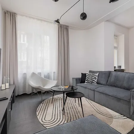Апартаменты Stylish Ideal For Remote Work By Renters