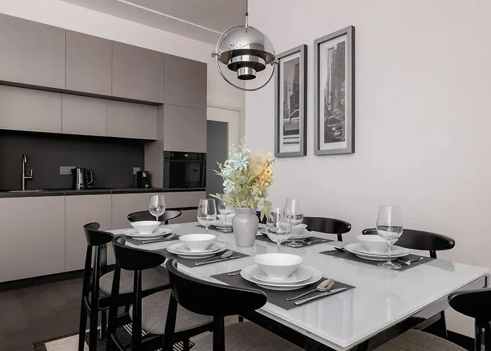 Apartament Stylish Ideal For Remote Work By Renters Katowice