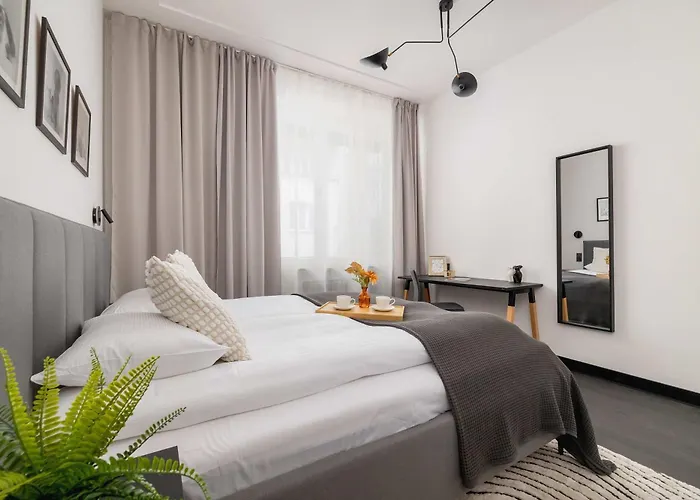 Stylish Ideal For Remote Work By Renters Kattowitz